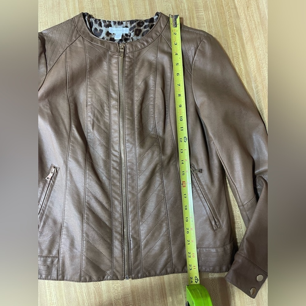 Charter club tan faux leather zipper jacket women’s size M - Picture 12 of 16